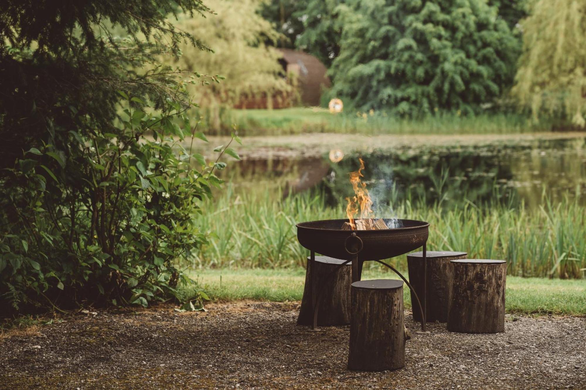 Ball Hall Farm By Wigwam Holidays East Cottingwith Extérieur photo